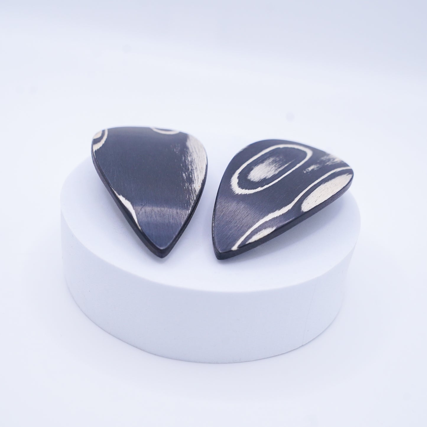 ヘアクリップ(KOST KAMM) Wood Hair Clip Teardrop shaped A