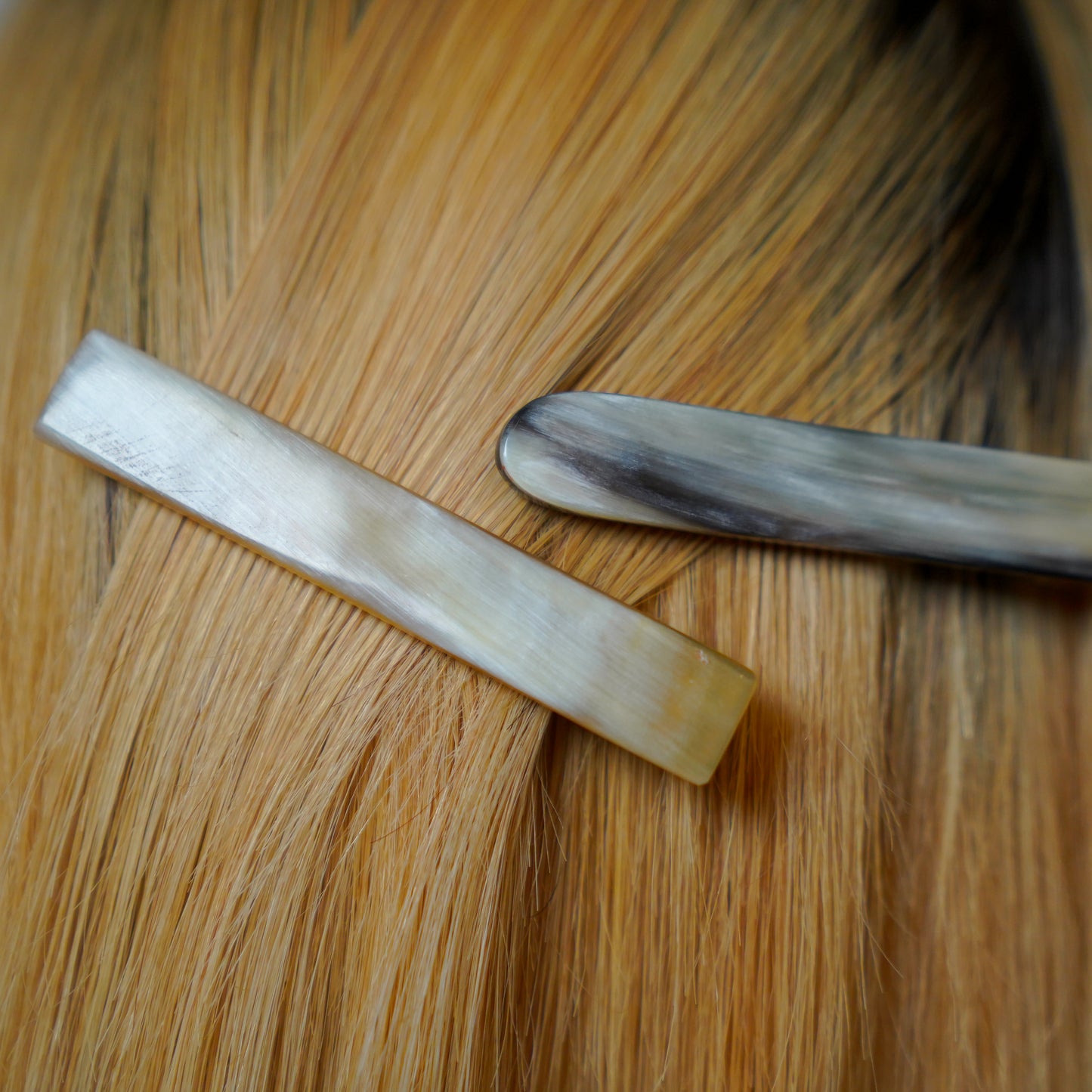 ヘアクリップ(KOST KAMM) Horn Hair Clip