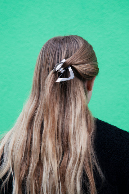 CLINQ  ヘアクリップ PIA