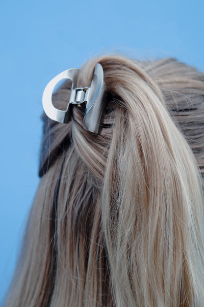 CLINQ ヘアクリップ SANA